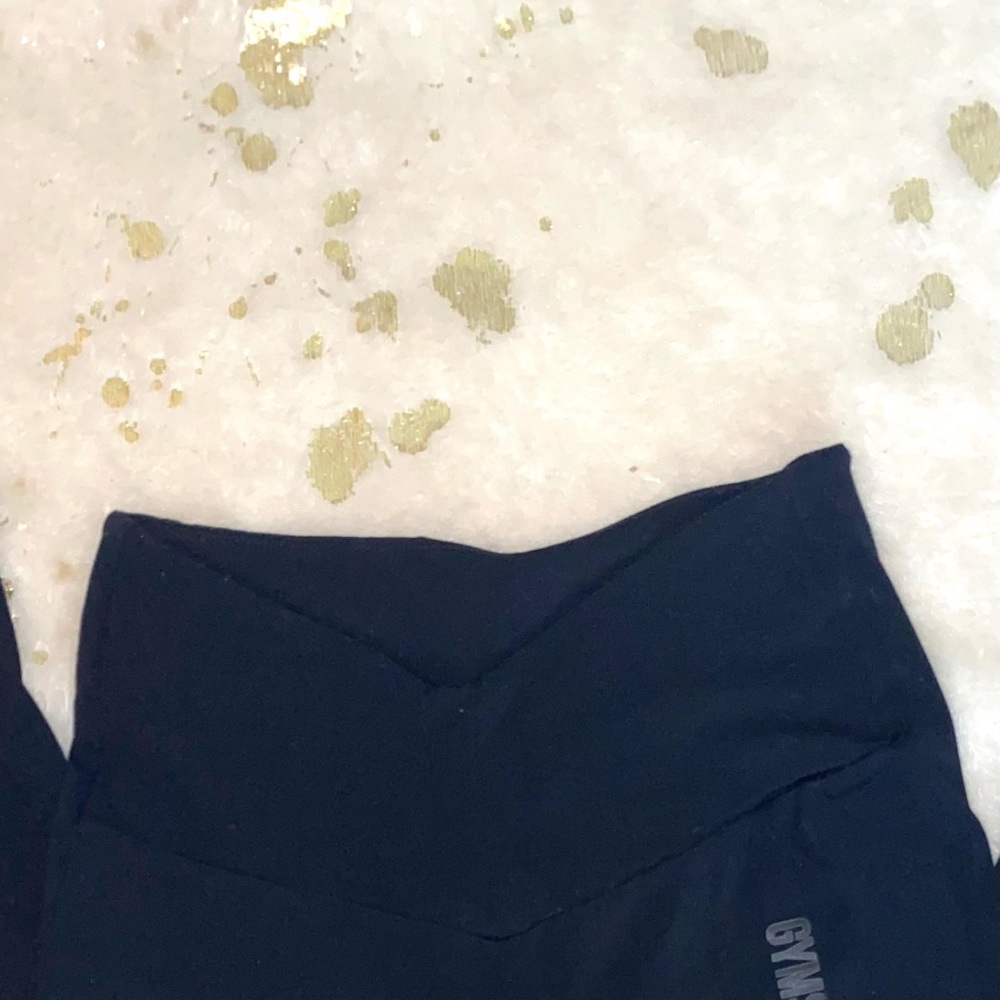 SOLD Gymshark - Picture 8 of 8